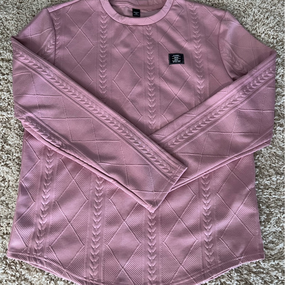 Cozy Pink Crewneck Sweater with Textured Knit